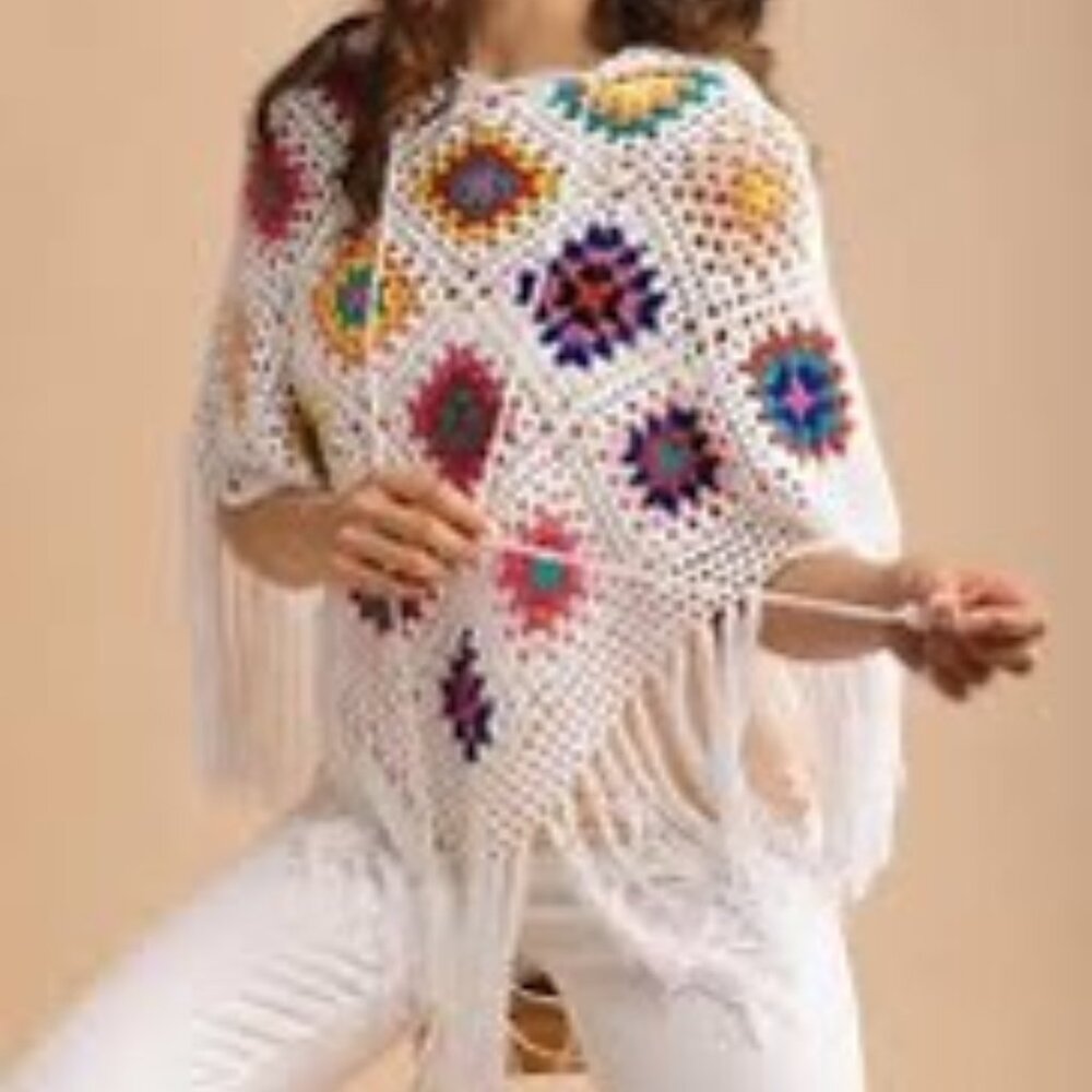 SAACHI Square Crochet Fringe Poncho One Size